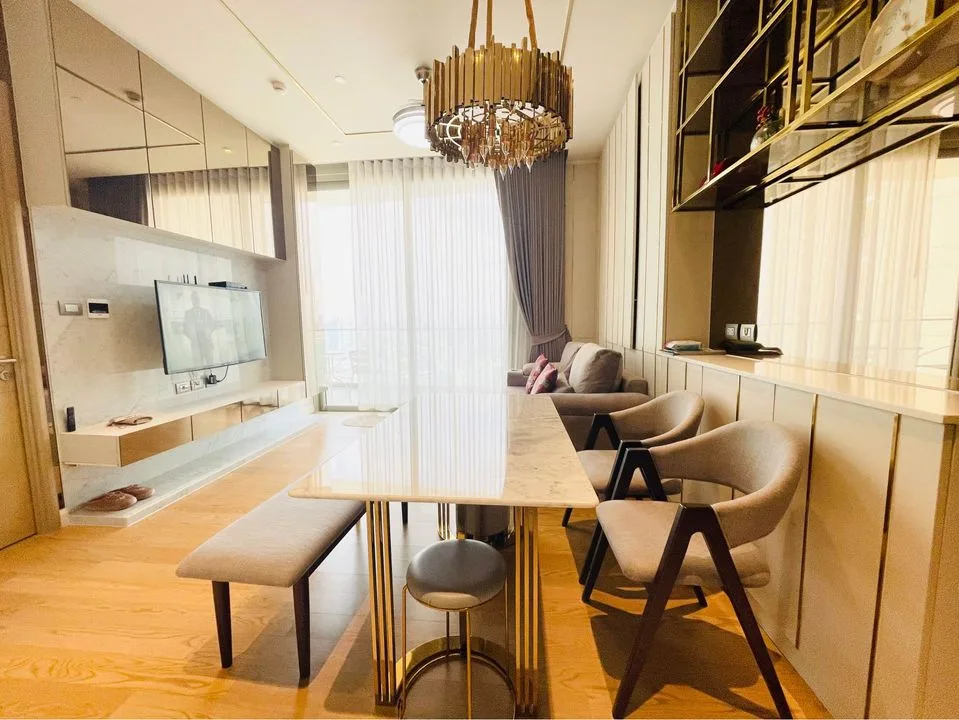 Magnolias Waterfront Residences — photo 2