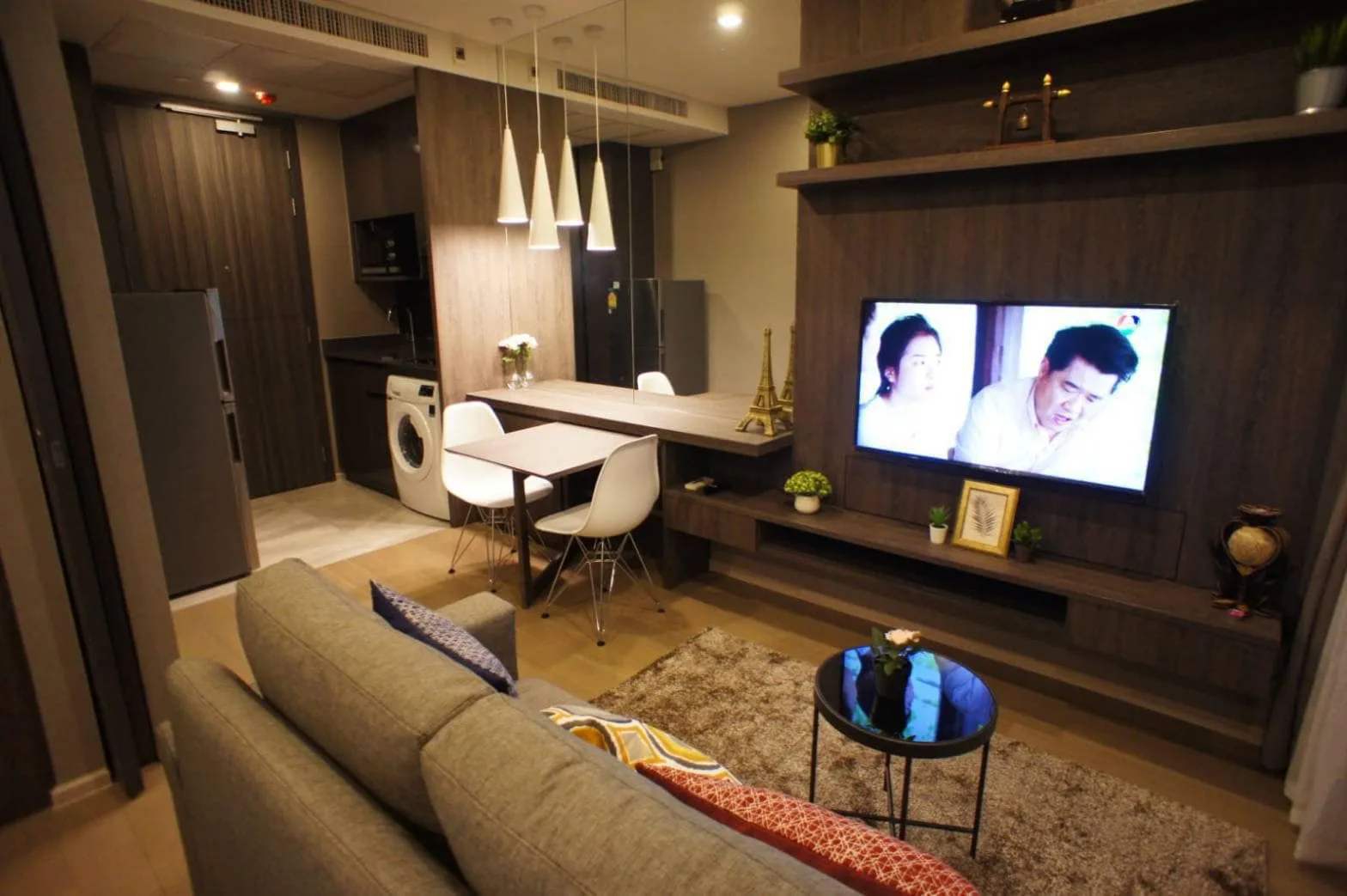 Ashton Asoke — photo 2