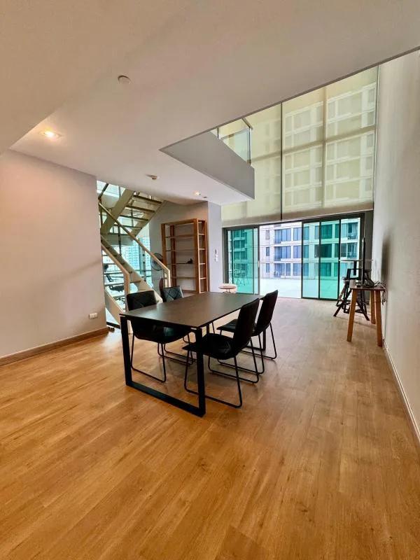 The Room Sukhumvit 21 — photo 3
