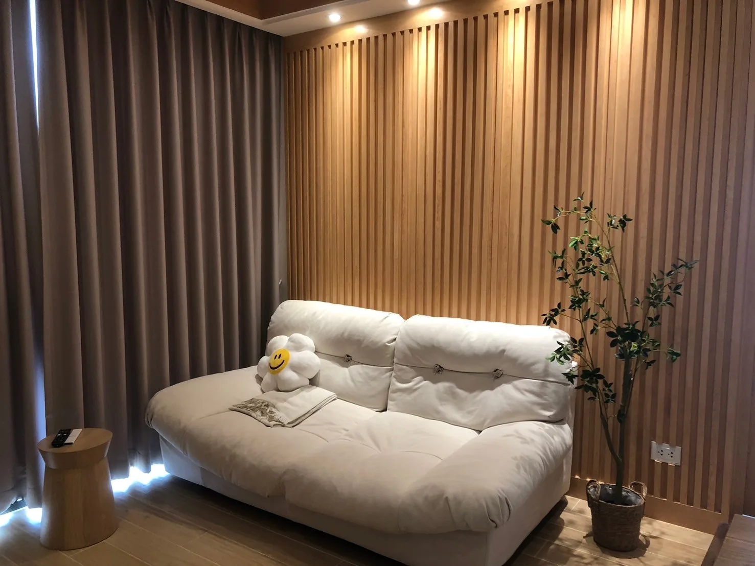 Regal Condo Sathorn-naradhiwas — photo 3
