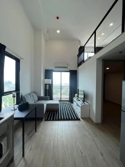 The Rich Rama 9-Srinakarin