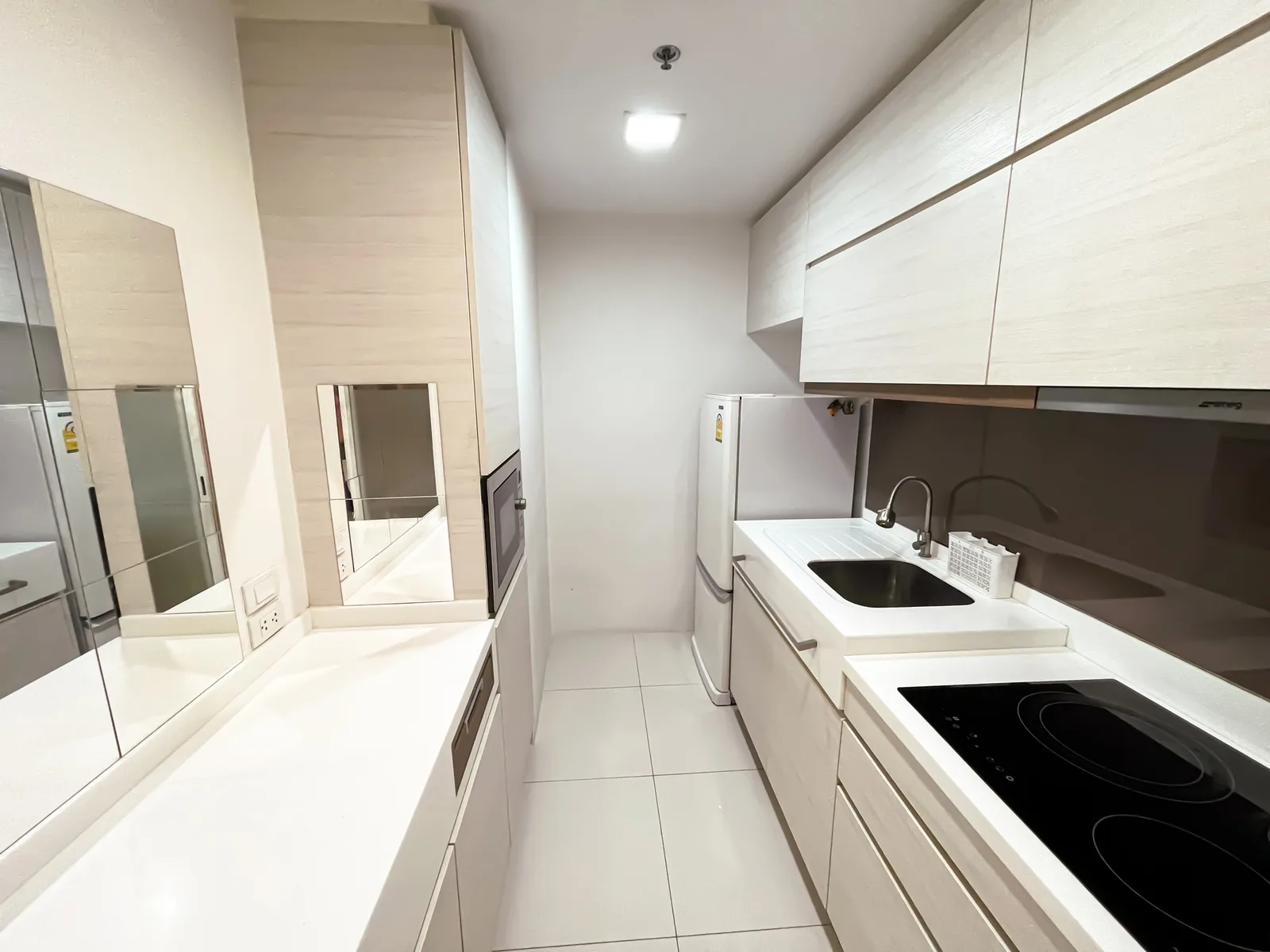The Room Sathorn - Taksin — photo 8