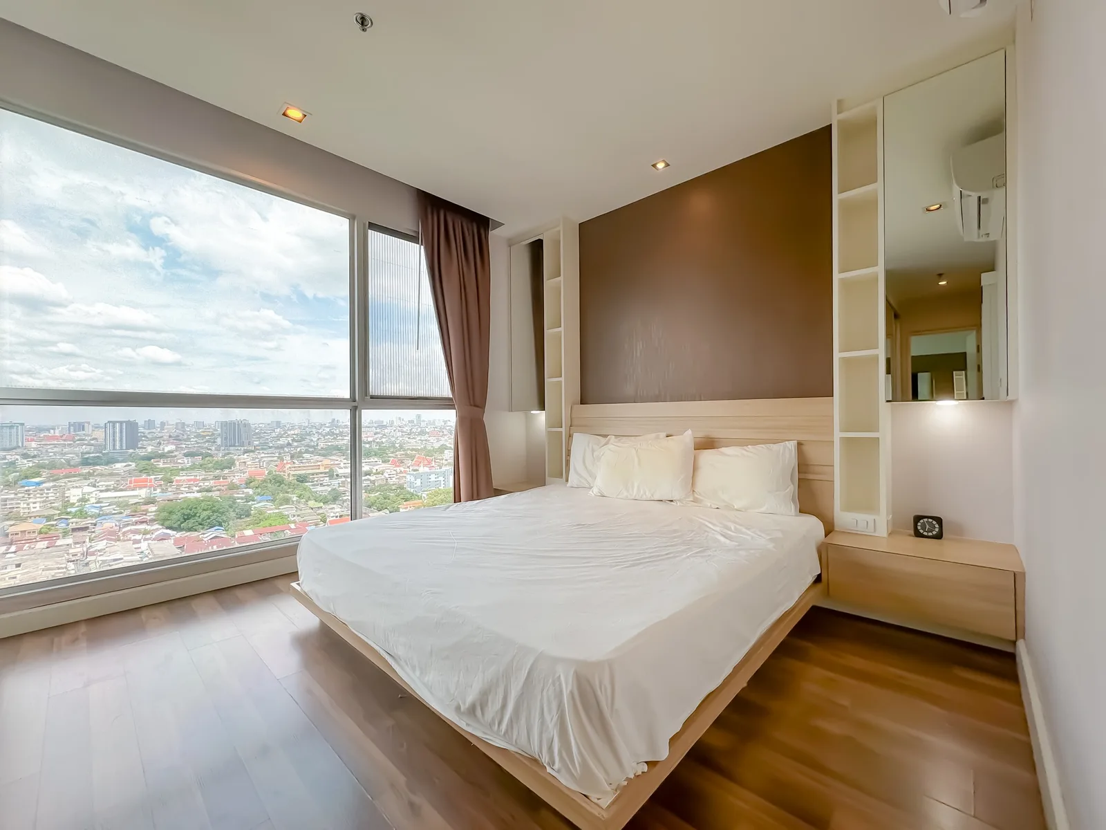 The Room Sathorn - Taksin — photo 9