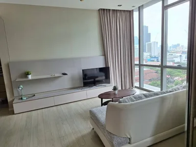 The Room Sukhumvit 21