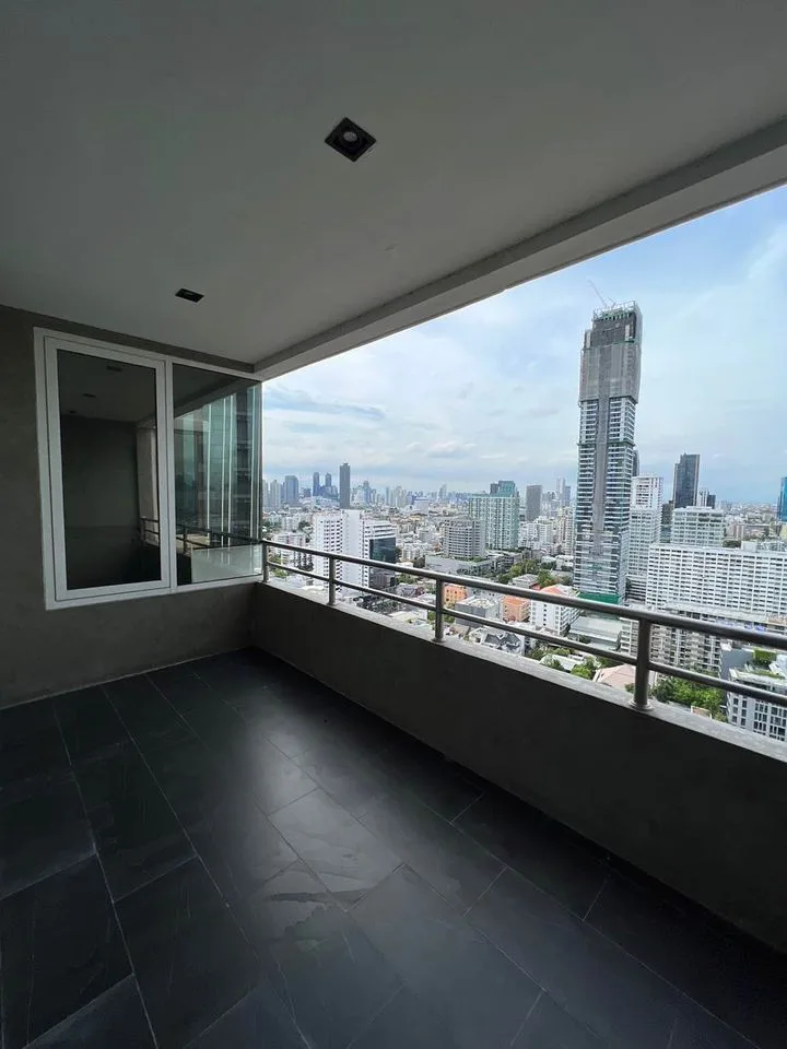 Hampton Thonglor 10 — photo 24