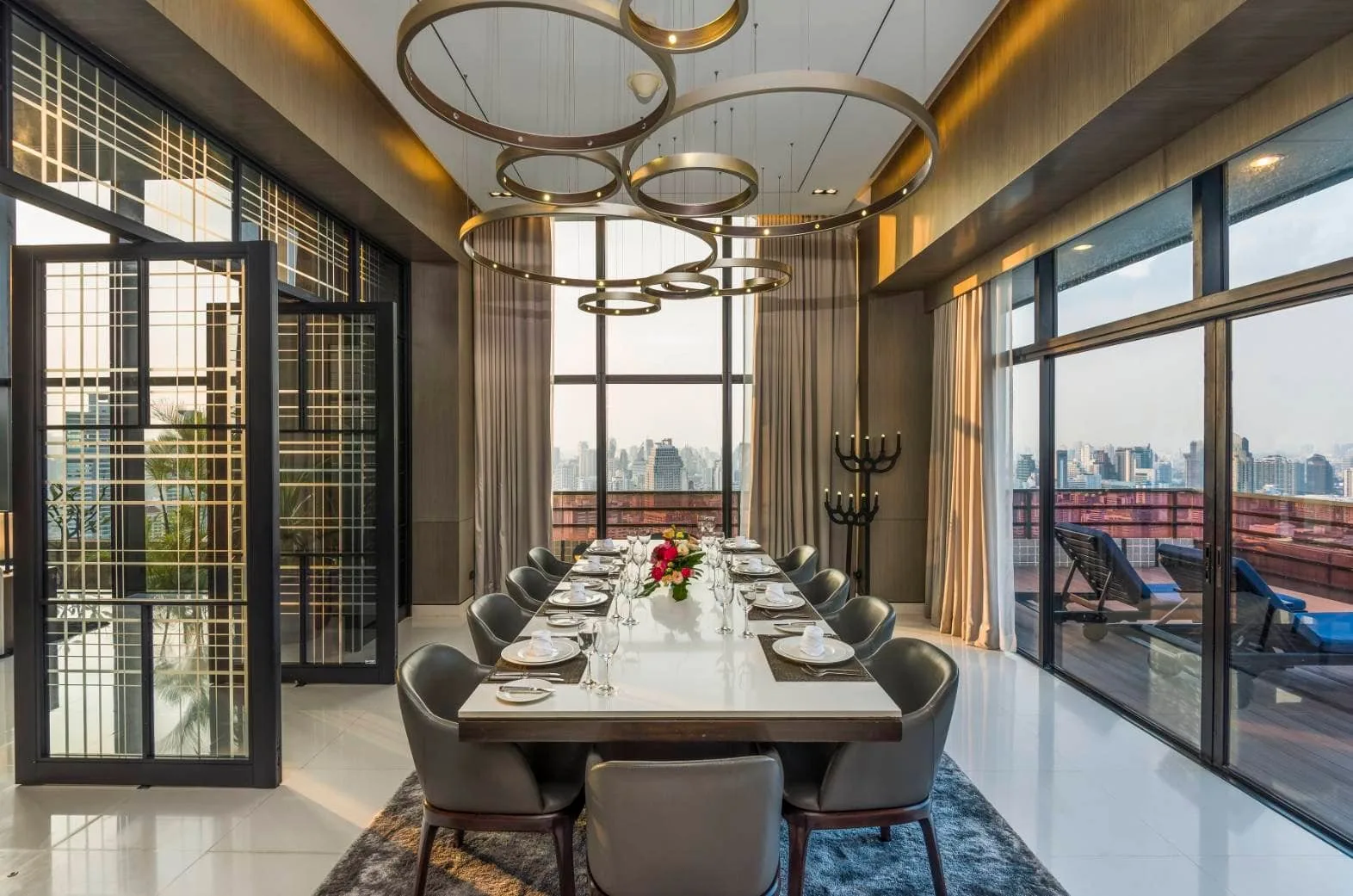 Emporium Suites by Chatrium — photo 3