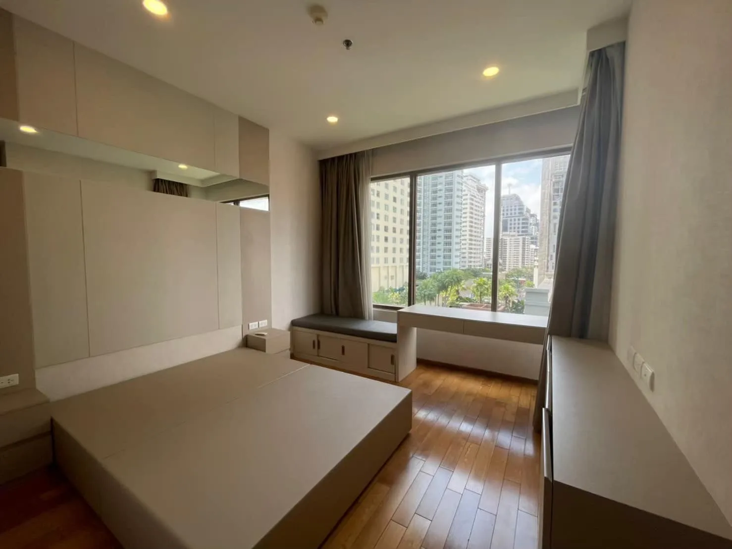 The Emporio Place — photo 5