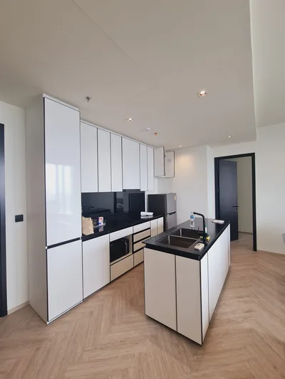 Chapter Charoennakhorn-riverside