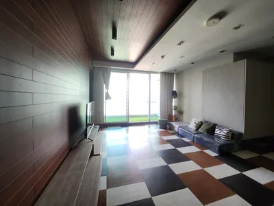 Sky Villas Sathorn