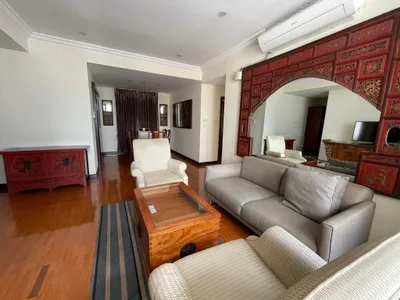 Baan Piya Sathorn
