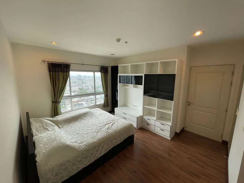 Q House Sathorn — photo 4