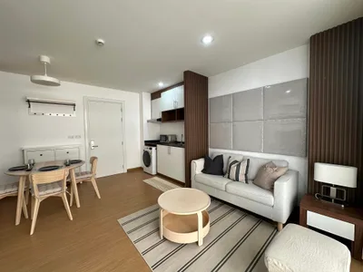 6th Avenue Sukhumvit 15