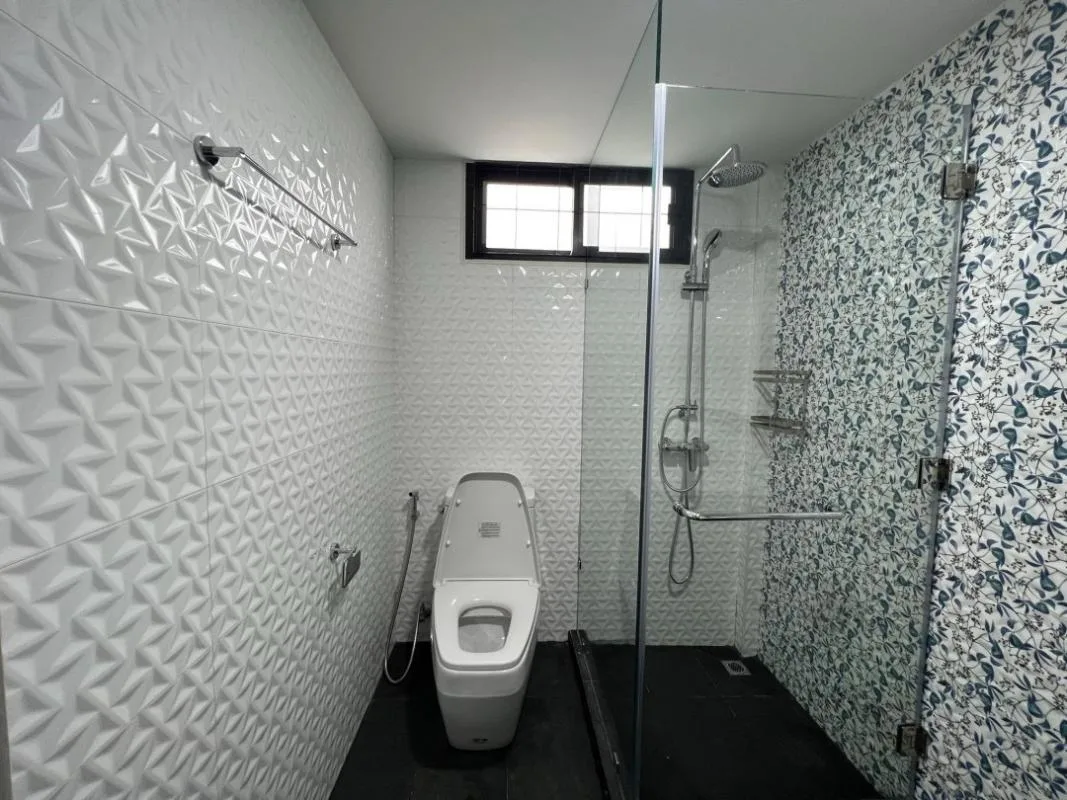 Townhouse Suk 26- — photo 18