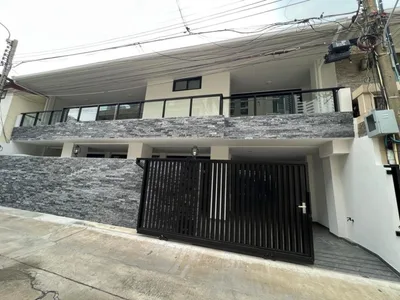 Townhouse Suk 26-