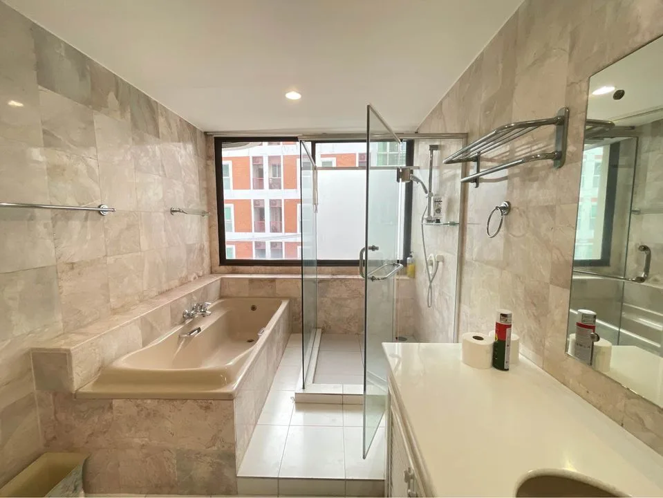 Prime Mansion One — photo 13