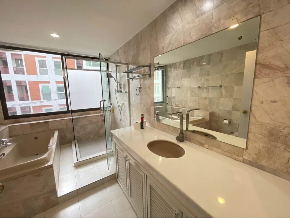Prime Mansion One — photo 14