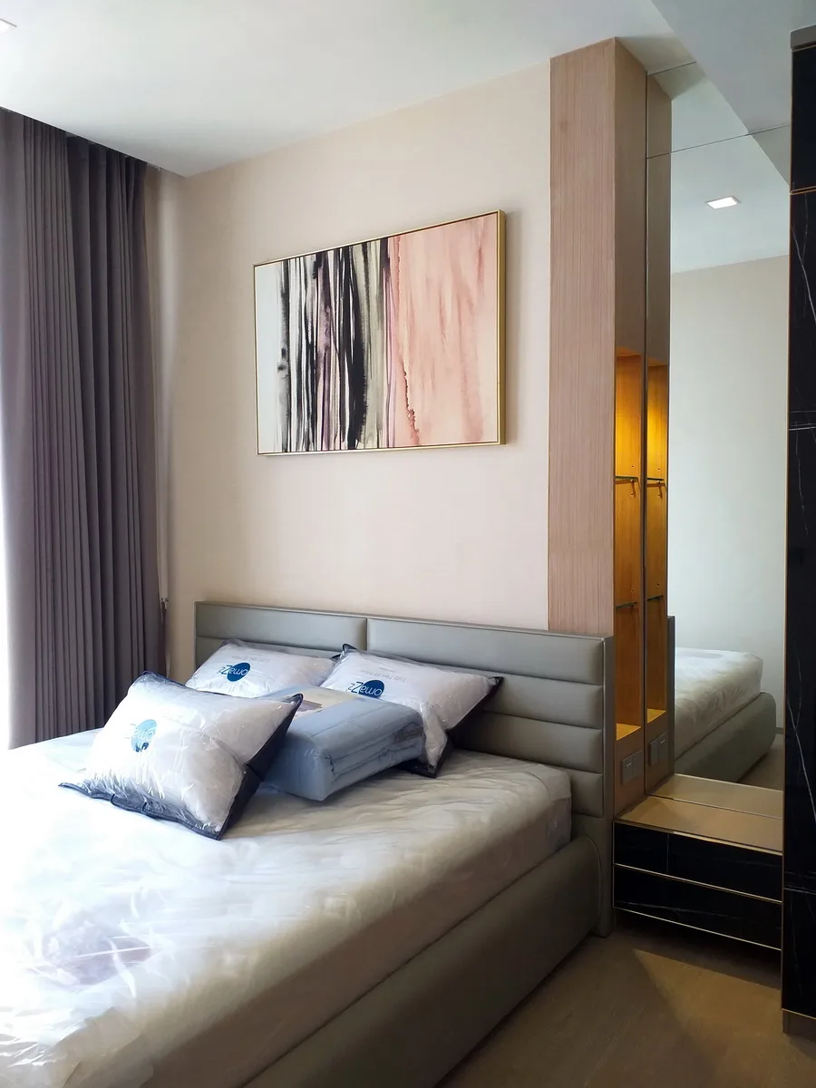 The Esse Asoke — photo 5