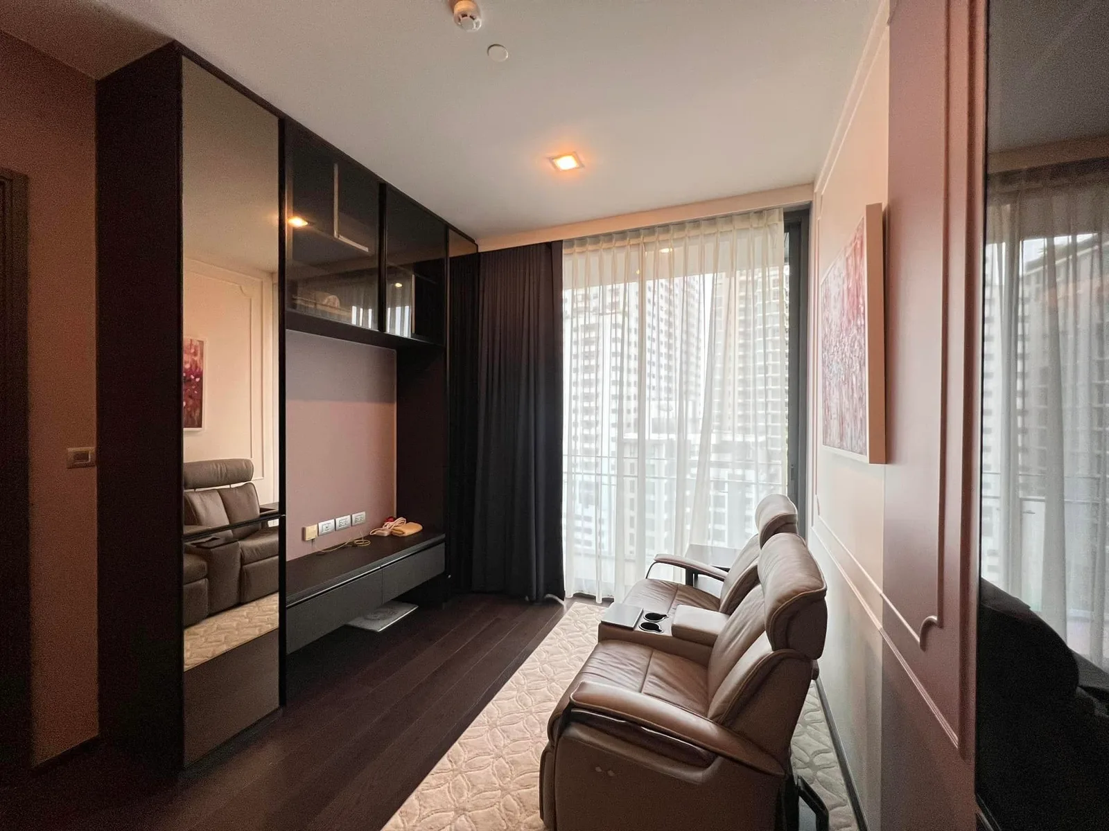 Laviq Sukhumvit 57 — photo 3