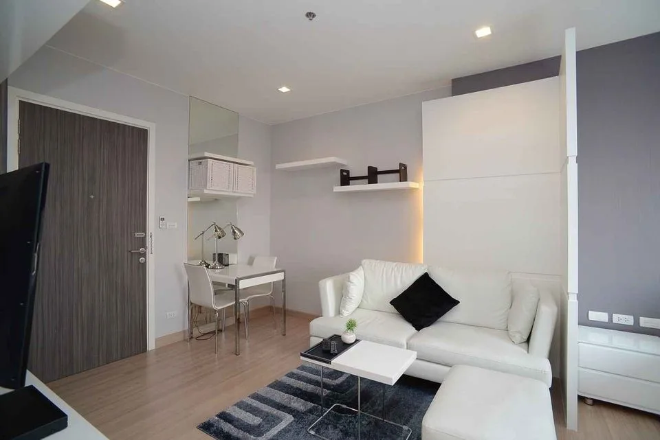 Urbano Absolute Sathon - Taksin — photo 3