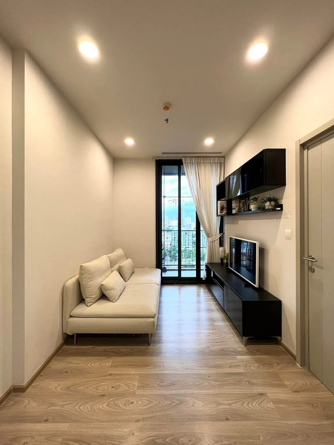 OKA HAUS Sukhumvit 36 — photo 1