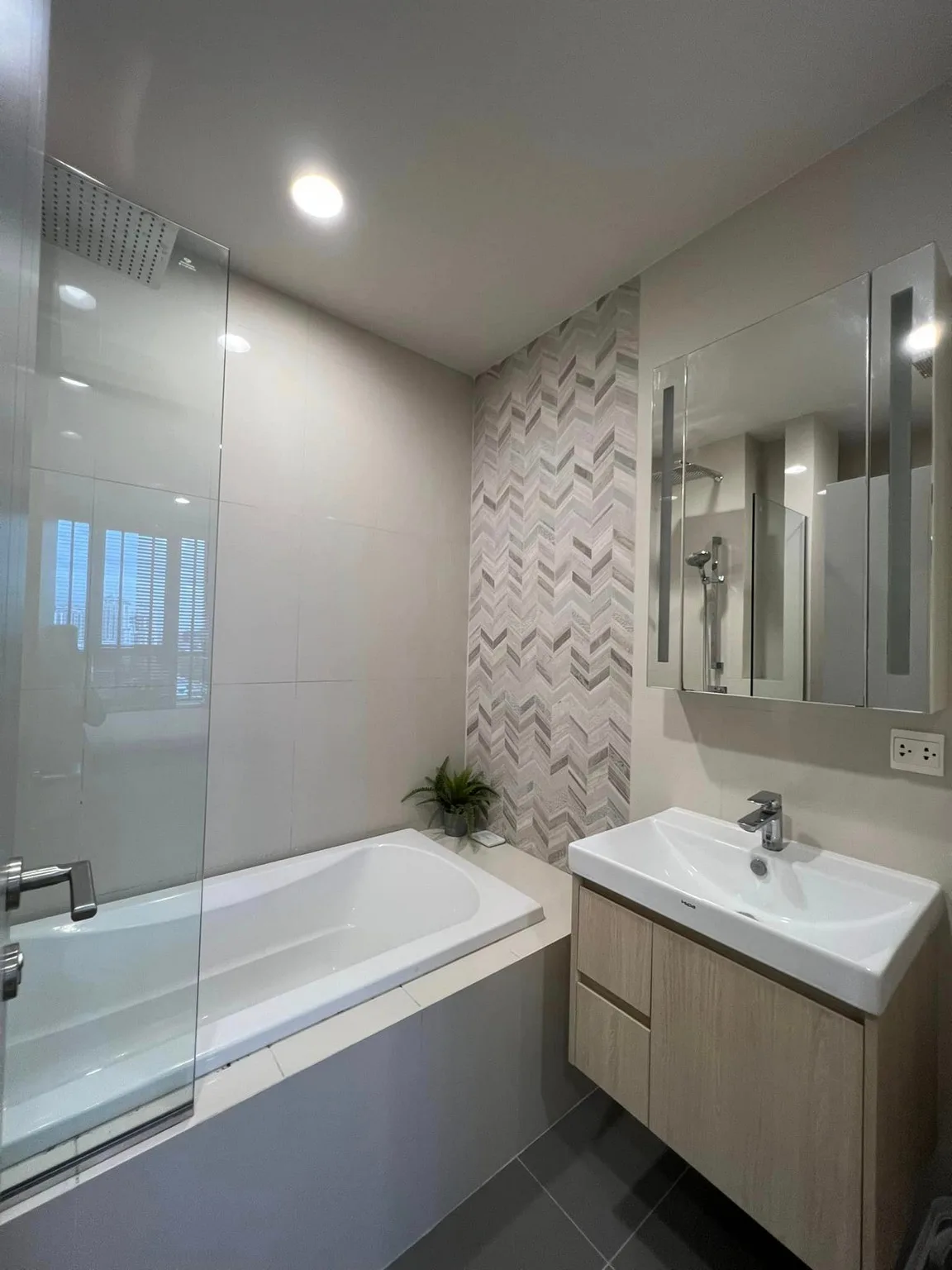 OKA HAUS Sukhumvit 36 — photo 9