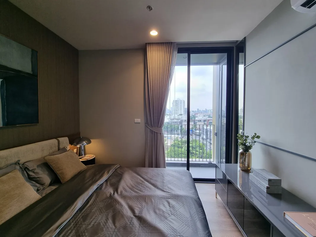 The Issara Sathorn — photo 3