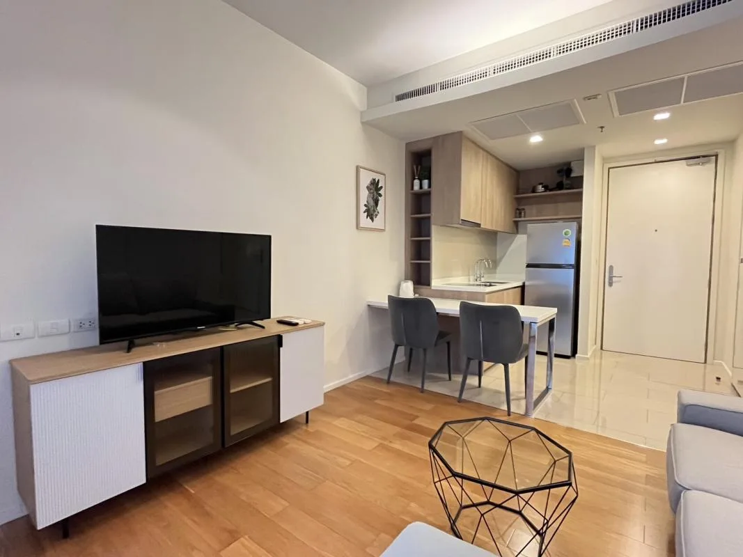 Circle Living Prototype — photo 3