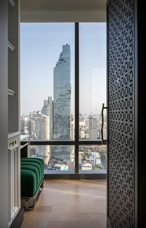 Ashton Silom — photo 11