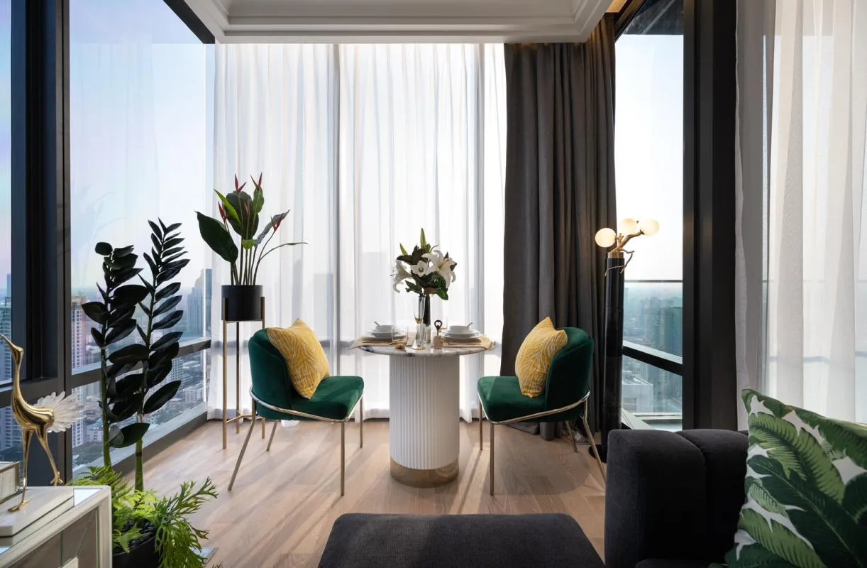 Ashton Silom — photo 7