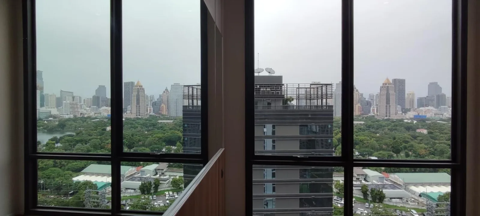 Muniq Langsuan — photo 5