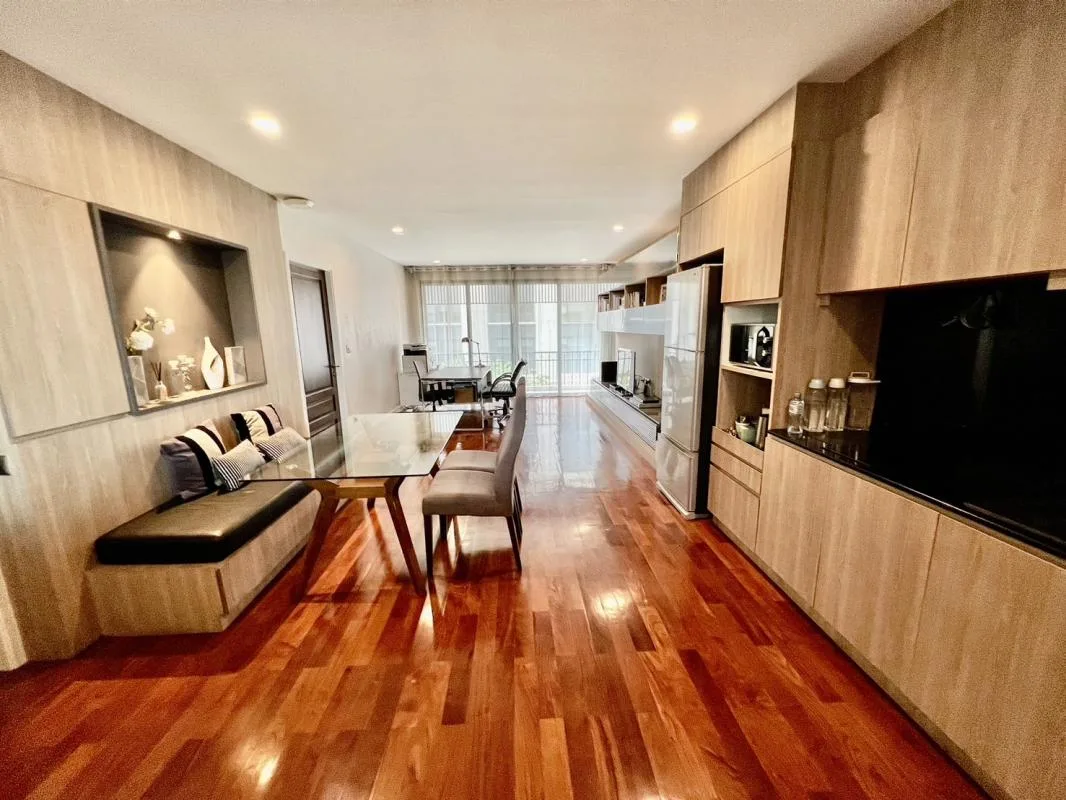 Townhome — photo 3