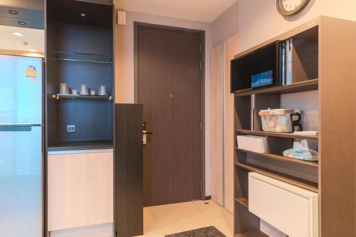 Edge Sukhumvit 23 — photo 6