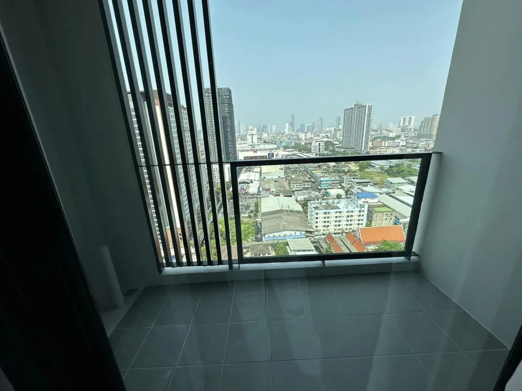 Altitude Unicorn Sathorn - Tha Phra — photo 7