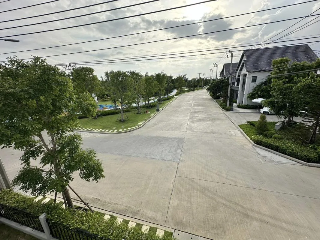 Centro Bangna - Km.7 — photo 16