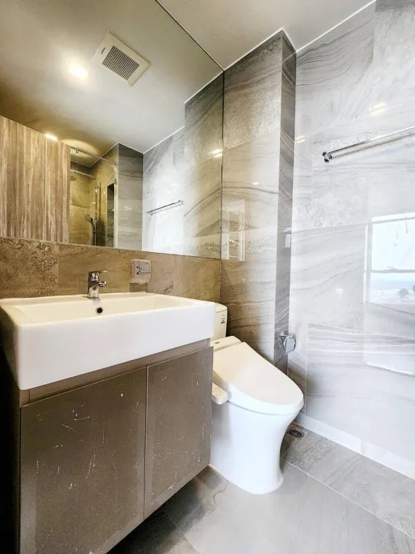 Ideo Q Sukhumvit 36 — photo 13
