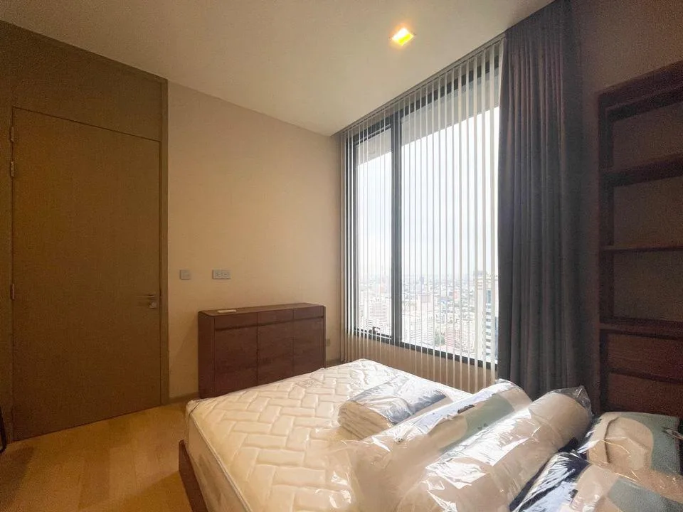 The Esse Asoke — photo 9