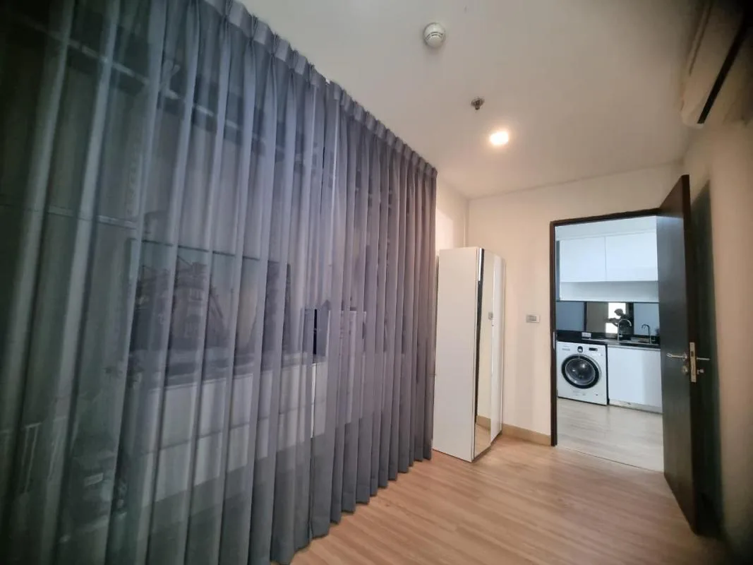 Sky Walk Condominium — photo 4